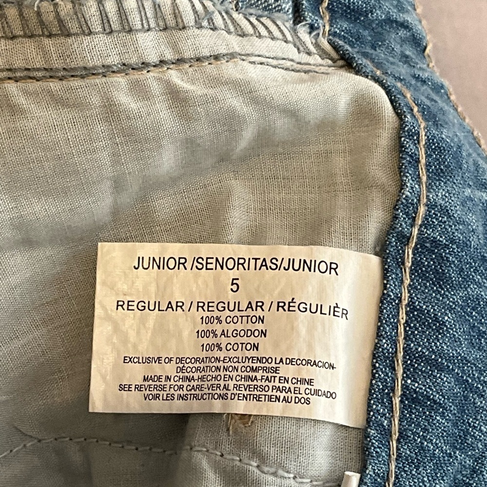 LEI WideLeg Distressed Blue Jeans size 5 - Picture 10 of 13